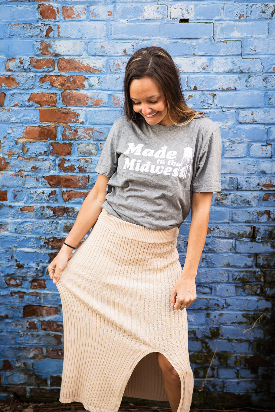 "Made In The Midwest" Gray Graphic Tee - Rosebud's Tees